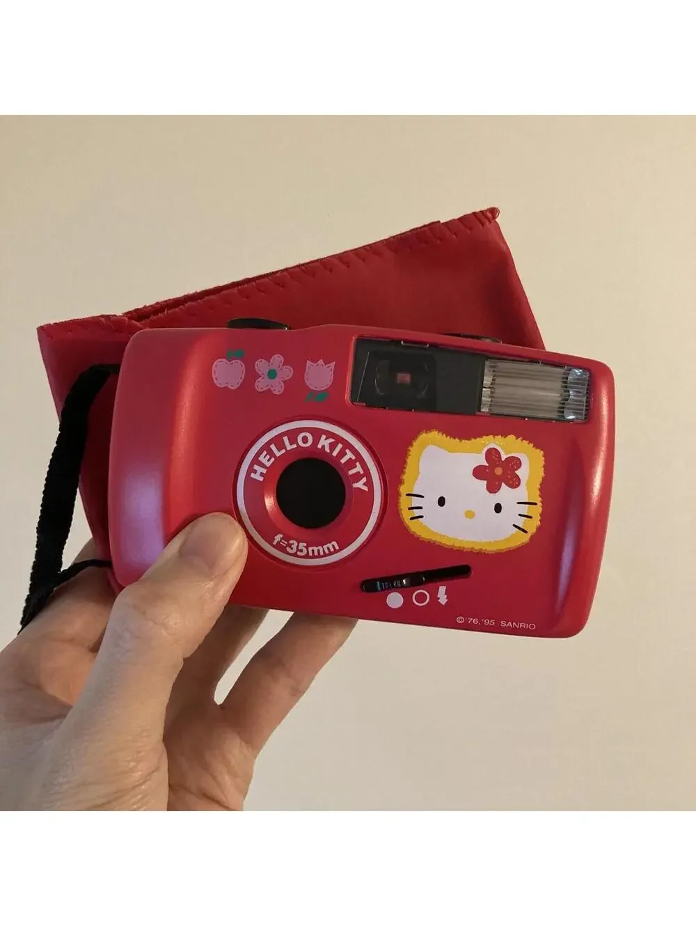 Working Japanese Sanrio Hello Kitty 35mm Toy Camera Novelty Gift